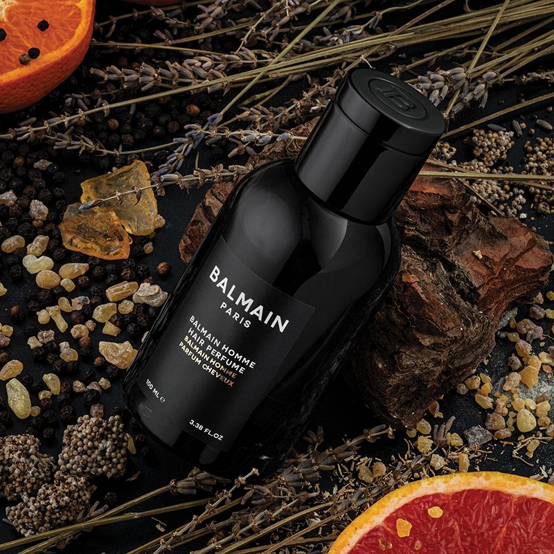 BalmainHair_BalmainHomme_HairPerfume_CS_M_S_HP_HOM_100_Mood_02_SOCIAL_800x800_c739